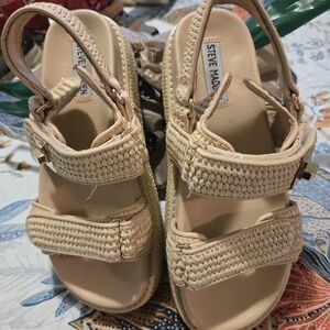 Steve Madden Natural Beige Woven Platform Sandals